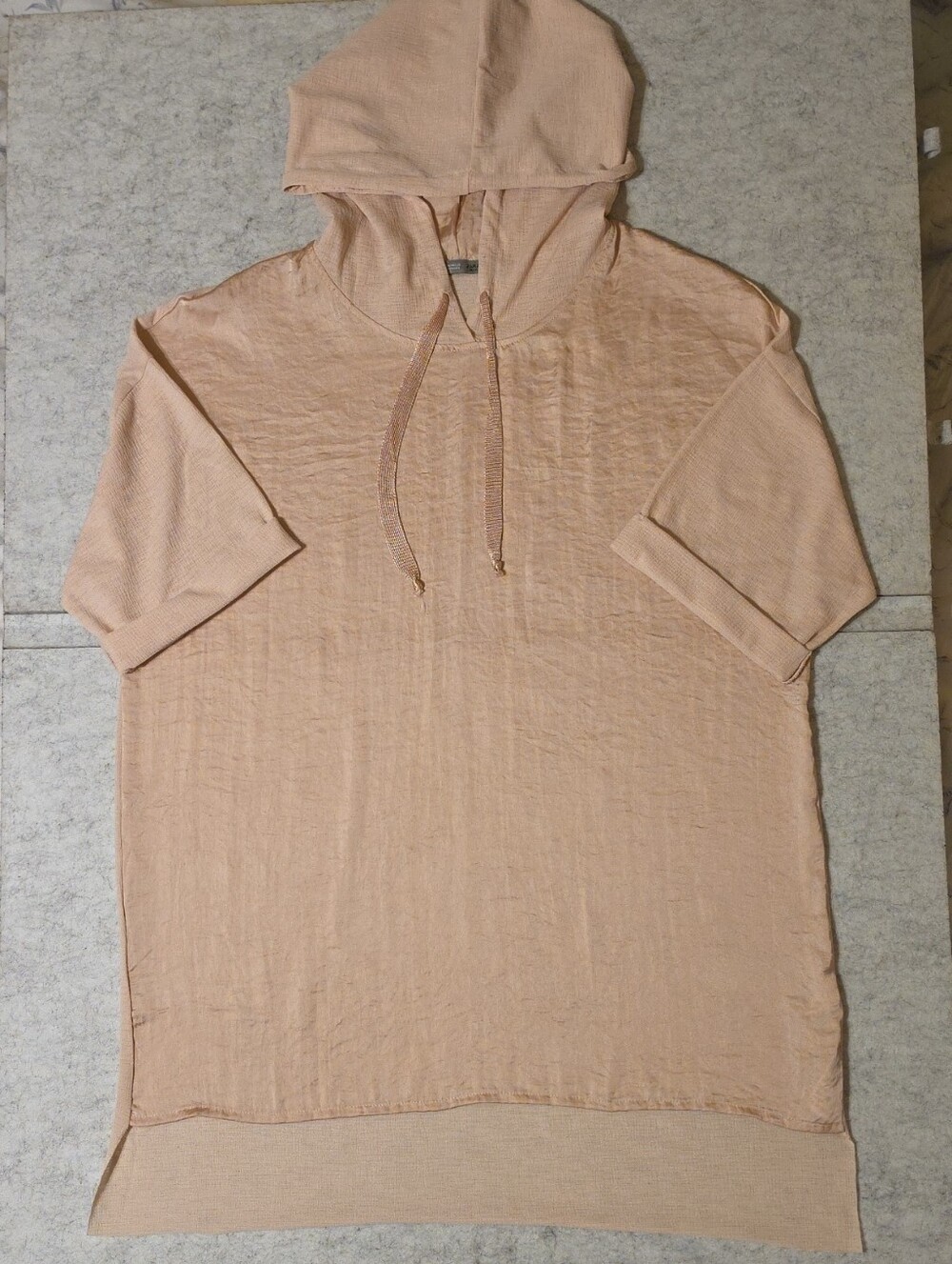 Zara W/B Mixed Media Short Sleeve Hoodie Peach Crinkle Satin Waffle Knit M